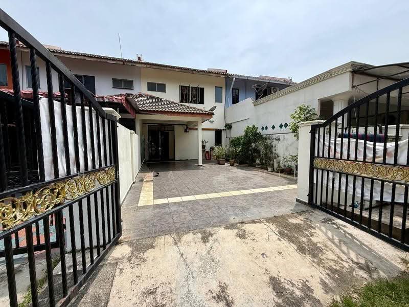 2-storey Terraced House for Sale in Batang Kali (Selangor) - Shafika Shahidin - Exterior - PropertyGuru.com.my