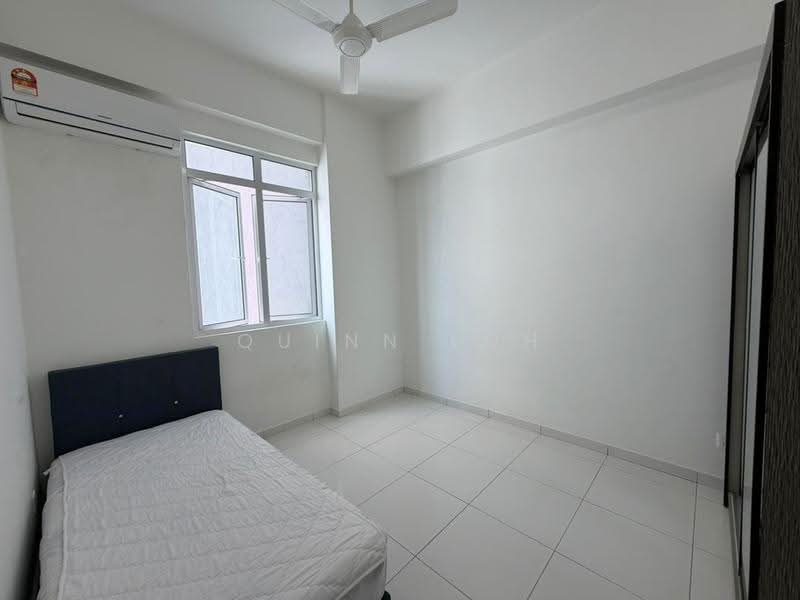 Kondominium untuk Disewa di Spectrum Residence (Alam Permai) - Quinn Loh - Bedroom - PropertyGuru.com.my