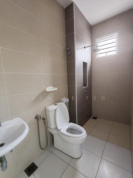 Semi-Detached House for Rent in Setia Impian (Setia Alam) - Jasmine Teo - Bathroom - PropertyGuru.com.my
