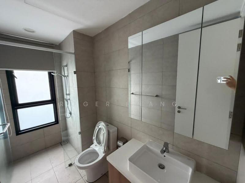 Kediaman Servis untuk Disewa di Kami - Roger Phang - Bathroom - PropertyGuru.com.my