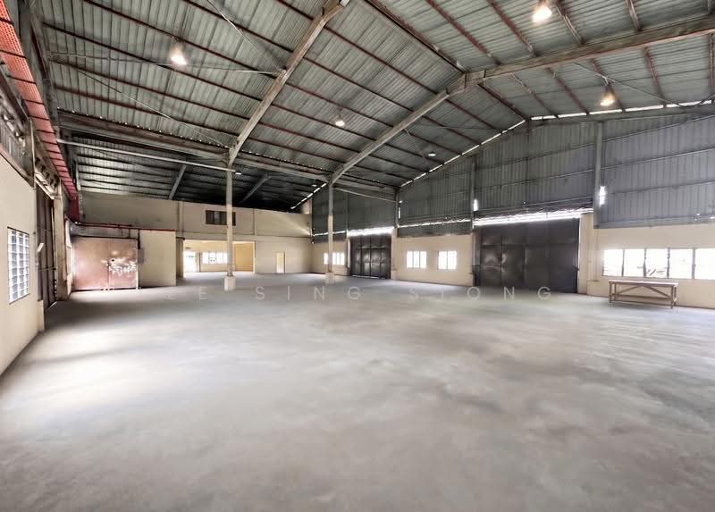 Detached Factory for Rent in Rawang (Selangor) - Lee Sing Siong - Interior - PropertyGuru.com.my