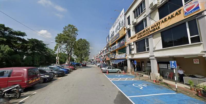 Kedai untuk Dijual di Batu Caves (Selangor) - King Wha - Exterior - PropertyGuru.com.my