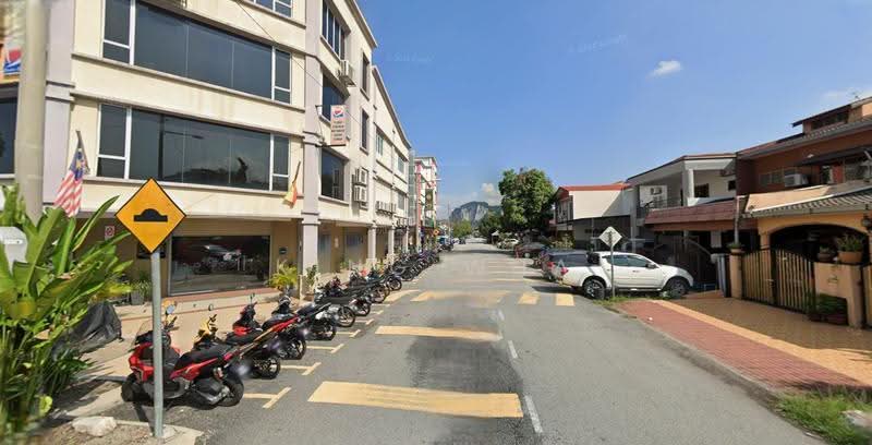 Kedai untuk Dijual di Batu Caves (Selangor) - King Wha - Exterior - PropertyGuru.com.my