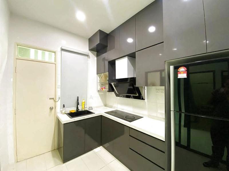 Rumah Teres 2-Tingkat untuk Dijual di Semenyih (Selangor) - Farhan Rafael - Kitchen - PropertyGuru.com.my
