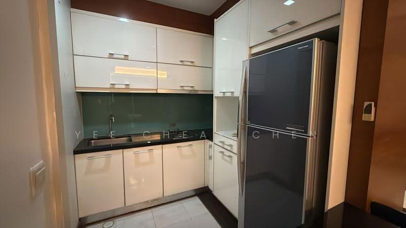 Kediaman Servis untuk Disewa di E-Tiara - Yee Cheak Chen - Kitchen - PropertyGuru.com.my