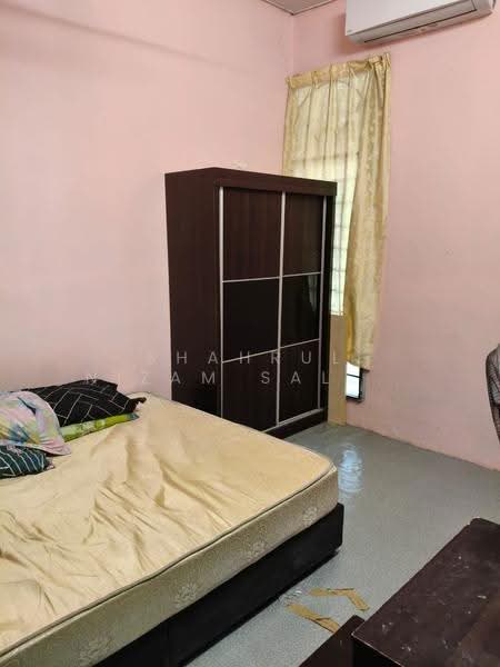 Terraced House for Sale in Bandar Baru Senawang (Senawang) - Shahrul Nizam Salehudin - Bedroom - PropertyGuru.com.my
