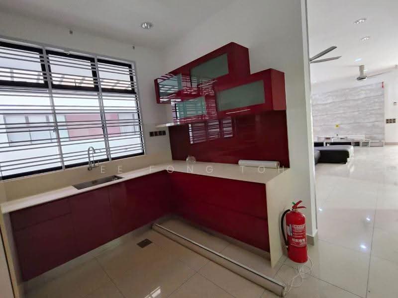 Rumah Kluster untuk Dijual di Taman Setia Indah (Tebrau) - Ee Fong Toh - Kitchen - PropertyGuru.com.my