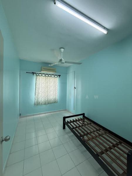 Kondominium untuk Disewa di Kinrara Mas - John Khaw - Bedroom - PropertyGuru.com.my