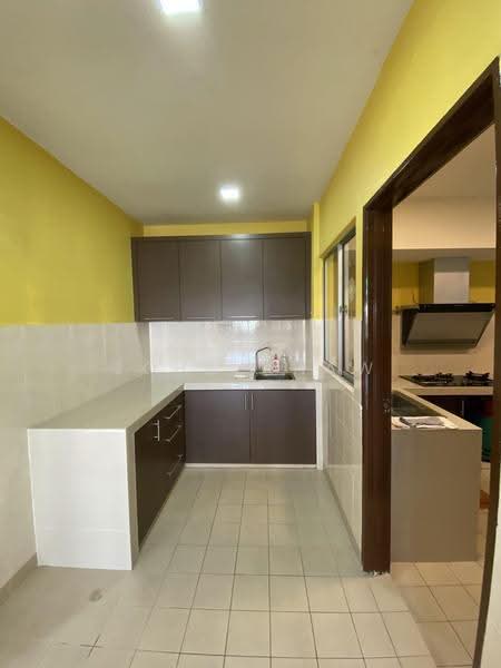 Condominium for Rent at Kinrara Mas - John Khaw - Kitchen - PropertyGuru.com.my