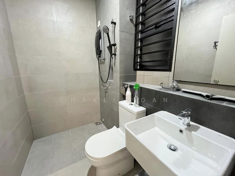 Rumah Teres 2-Tingkat untuk Disewa di Telok Panglima Garang (Selangor) - Charlie Gan - Bathroom - PropertyGuru.com.my