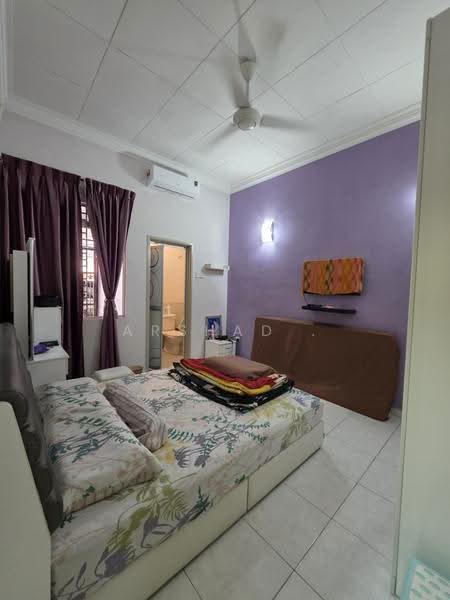 Terraced House for Sale in Taman Mutiara Rini (Skudai) - Arshad . - Bedroom - PropertyGuru.com.my