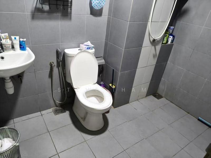 Kediaman Servis untuk Disewa di Astetica Residences - Steve Tham - Bathroom - PropertyGuru.com.my