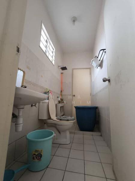 Terraced House for Sale in Taman Cheras Idaman (Cheras) - Hawa Ibrahim - Bathroom - PropertyGuru.com.my
