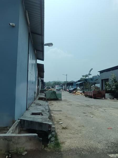 Kilang Teres untuk Dijual di Taman Kajang Utama (Kajang) - Ms. Tan - Exterior - PropertyGuru.com.my