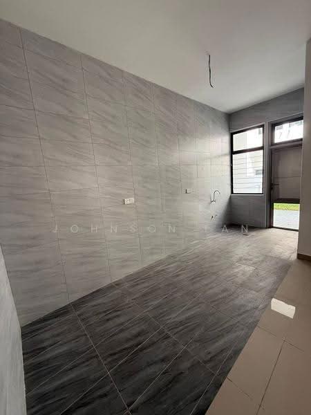 Rumah Kluster untuk Dijual di Skudai (Johor) - Johnson Tan - Kitchen - PropertyGuru.com.my