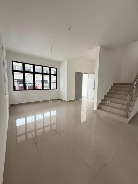 Rumah Kluster untuk Dijual di Skudai (Johor) - Johnson Tan - Living Room - PropertyGuru.com.my