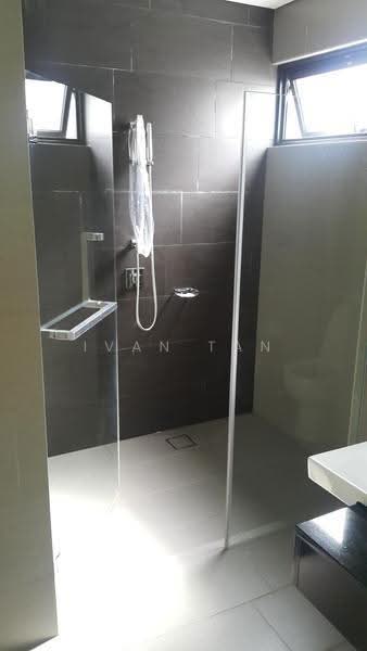 Link Bungalow for Rent in Taman Desa (Kuala Lumpur) - Ivan Tan - Bathroom - PropertyGuru.com.my