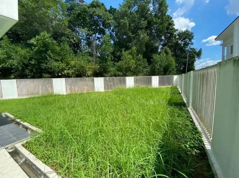 Rumah Teres 3-Tingkat untuk Dijual di Taman Desa Serdang (Seri Kembangan) - Steve Tham - Exterior - PropertyGuru.com.my