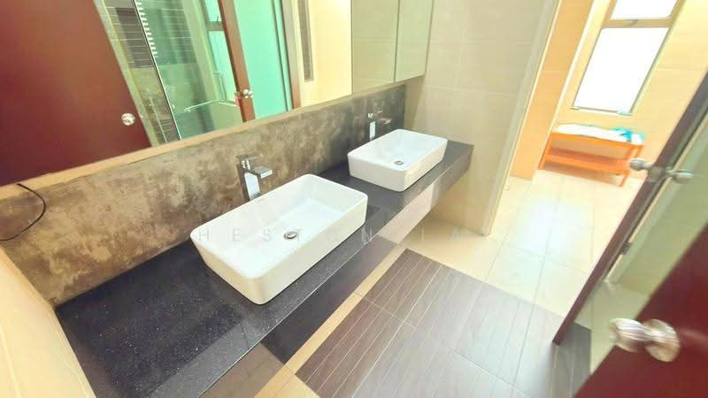 Semi-Detached House for Rent in East Ledang (Iskandar Puteri (Nusajaya)) - Heston Lai - Bathroom - PropertyGuru.com.my