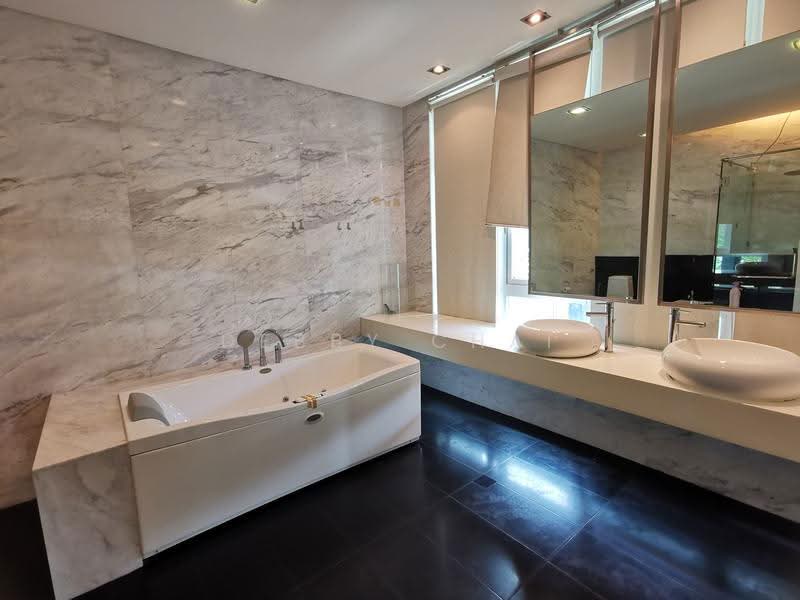 Bungalow House for Sale in Country Heights Damansara (Kuala Lumpur) - Debby Chai - Bathroom - PropertyGuru.com.my