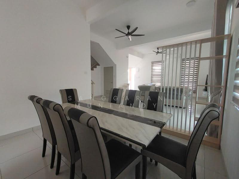 Rumah Berkembar untuk Dijual di Rumah Berkembar 2 Tingkat di Sungai Petani (Sungai Petani) - Sanggaran Muniandy - Dining Room - PropertyGuru.com.my
