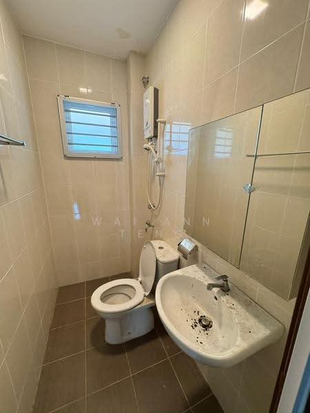 Rumah Teres 2-Tingkat untuk Disewa di Bandar Putra Permai (Seri Kembangan) - Wai Ann Teng - Bathroom - PropertyGuru.com.my