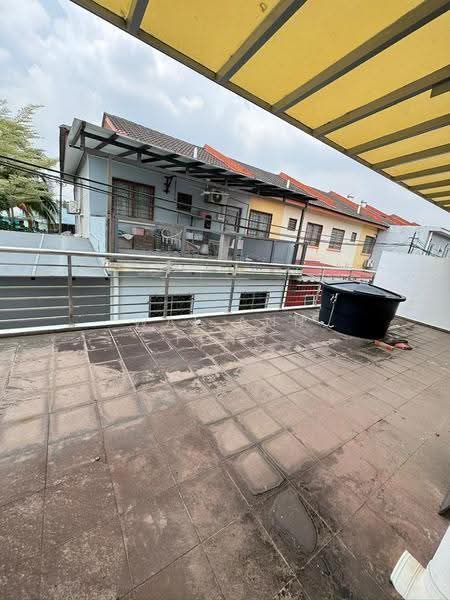 Rumah Teres 2-Tingkat untuk Disewa di Bandar Putra Permai (Seri Kembangan) - Wai Ann Teng - Exterior - PropertyGuru.com.my