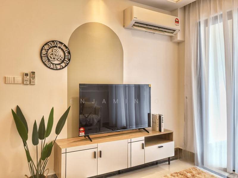 Kondominium untuk Disewa di R&F Princess Cove Phase 2-Seine Region - Benjamin Oh - Living Room - PropertyGuru.com.my