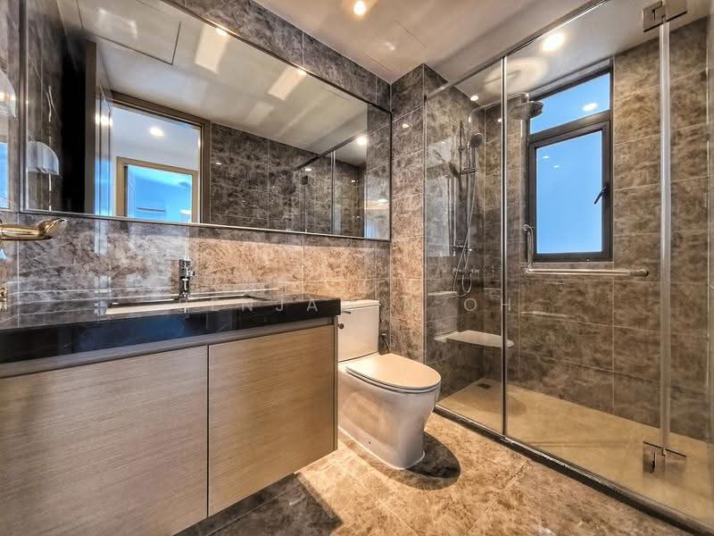 Kondominium untuk Disewa di R&F Princess Cove Phase 2-Seine Region - Benjamin Oh - Bathroom - PropertyGuru.com.my