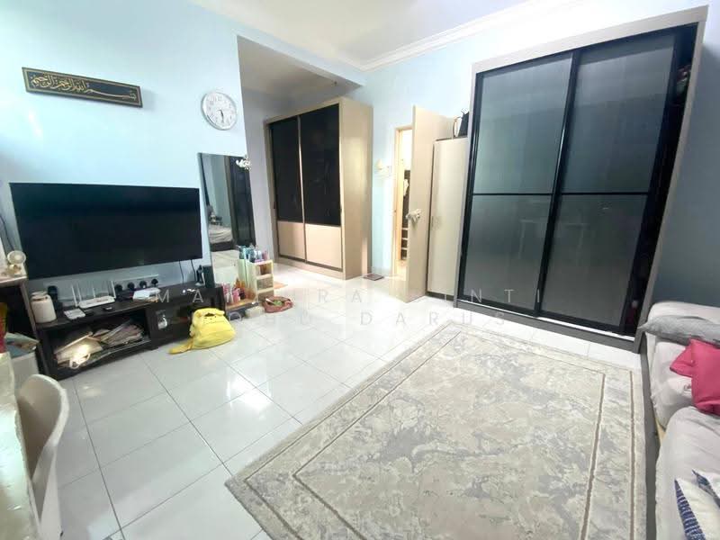 2-storey Terraced House for Sale in Seksyen 4, Bandar Baru Bangi (Bandar Baru Bangi) - Maizura binti Mohd Darus - Living Room - PropertyGuru.com.my