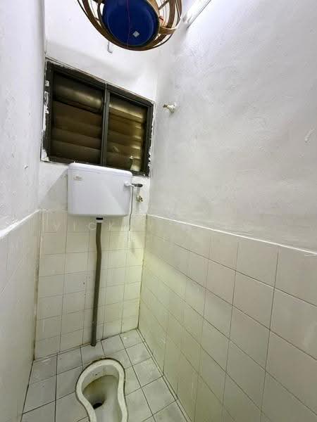 2-storey Terraced House for Sale in Ampang Jaya (Ampang) - Vickky Wong CF - Bathroom - PropertyGuru.com.my