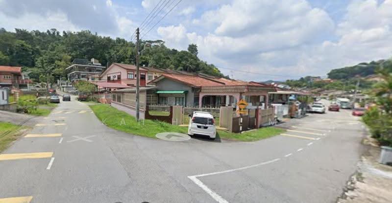 1-storey Terraced House for Sale in Seremban (Negeri Sembilan) - Kah Hee Lim - Exterior - PropertyGuru.com.my