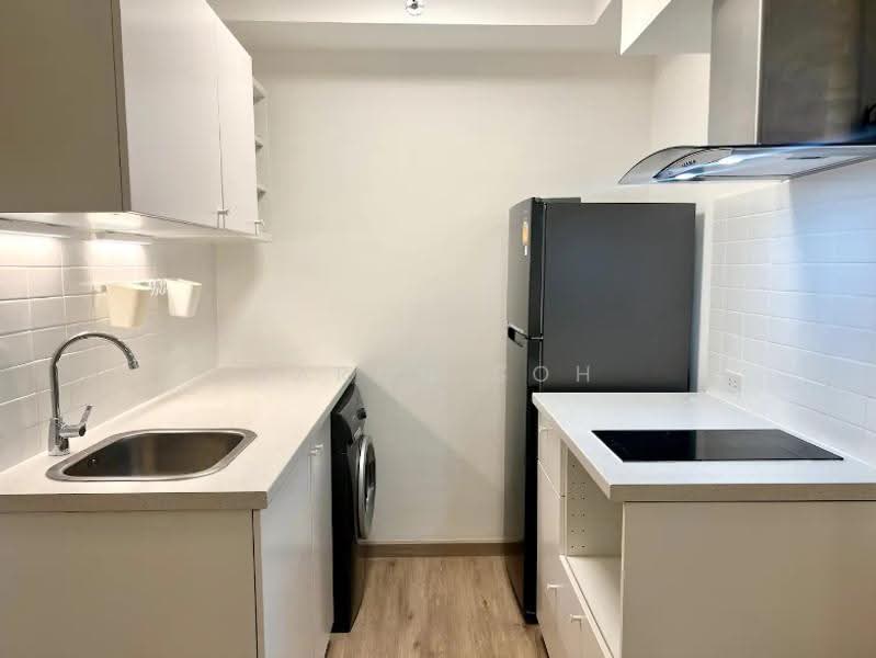 Service Residence for Sale at Seiring Residensi - Aaron Soh - Kitchen - PropertyGuru.com.my