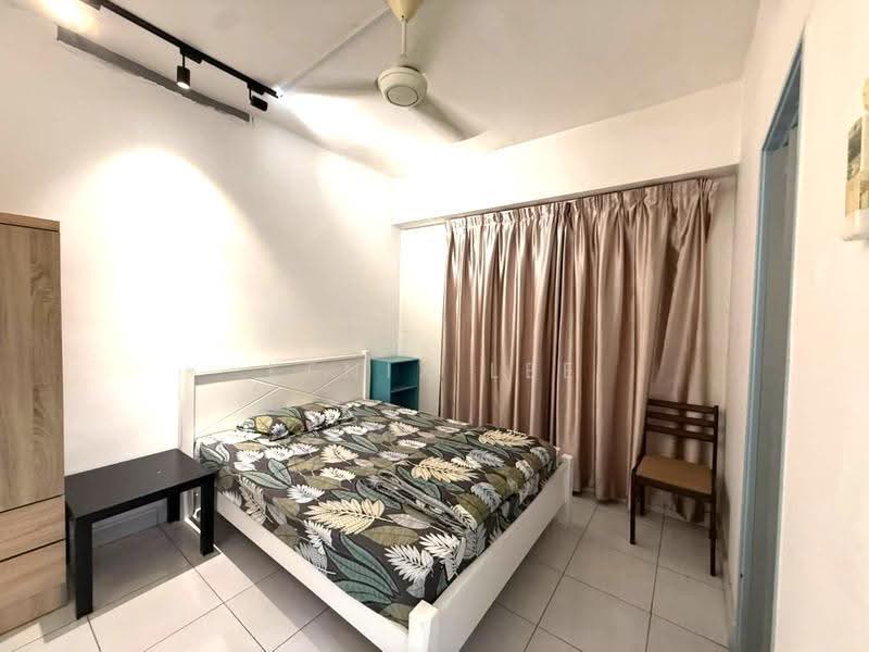 Kediaman Servis untuk Disewa di Main Place Residence - Kenix Lee - Bedroom - PropertyGuru.com.my