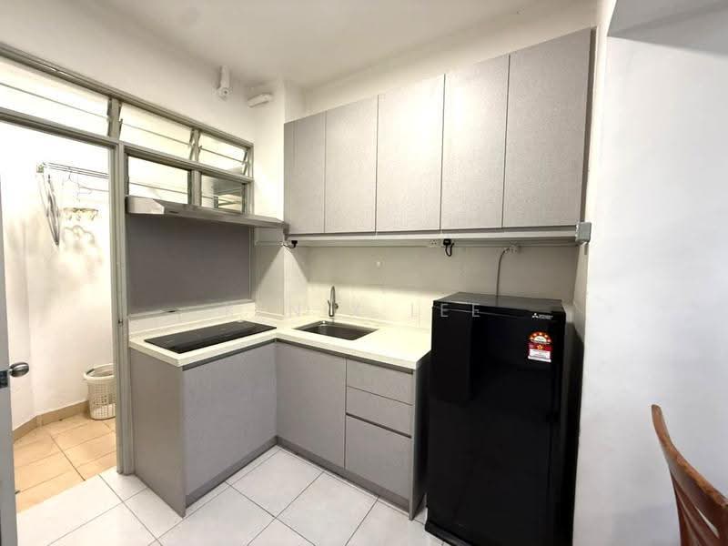 Kediaman Servis untuk Disewa di Main Place Residence - Kenix Lee - Kitchen - PropertyGuru.com.my