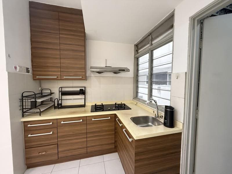Kediaman Servis untuk Disewa di Main Place Residence - Kenix Lee - Kitchen - PropertyGuru.com.my