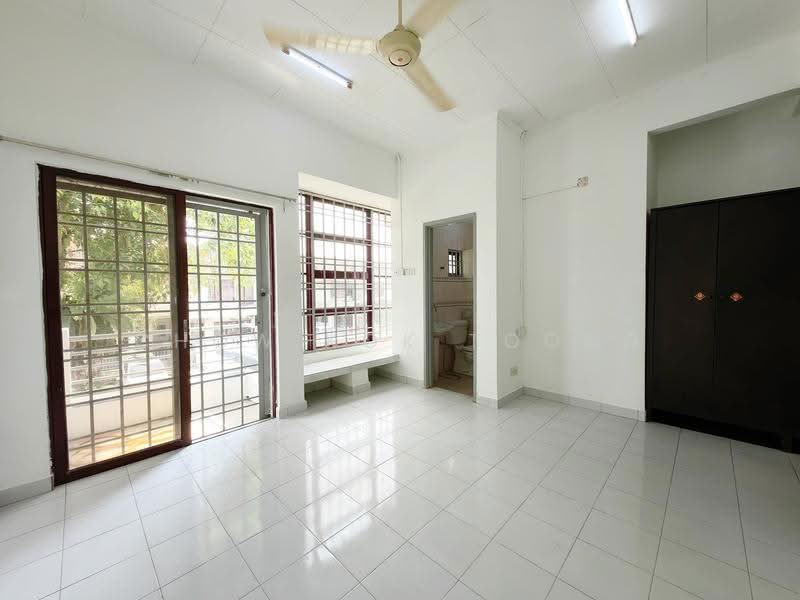 Rumah Teres 2-Tingkat untuk Dijual di Taman Puchong Prima (Puchong) - Chow Kok Toong - Living Room - PropertyGuru.com.my
