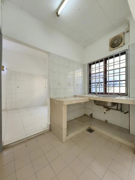 Rumah Teres 2-Tingkat untuk Dijual di Taman Puchong Prima (Puchong) - Chow Kok Toong - Kitchen - PropertyGuru.com.my