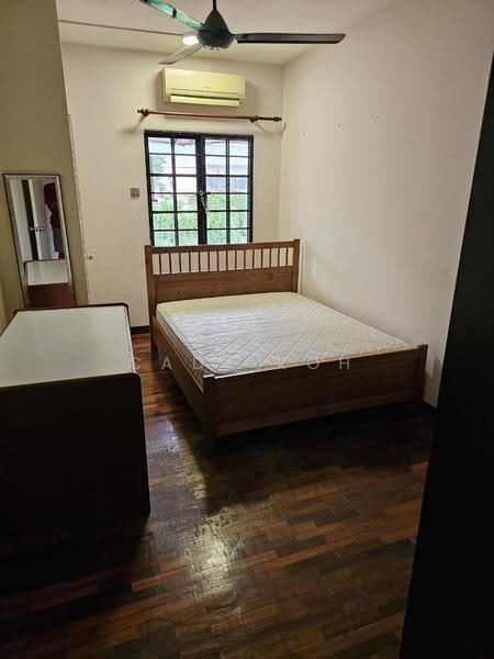 3-storey Terraced House for Sale in Mutiara Bukit Jalil (Bukit Jalil) - Cady Koh - Bedroom - PropertyGuru.com.my