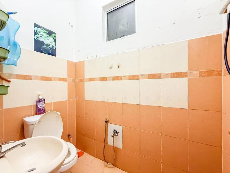 Rumah Teres 2-Tingkat untuk Dijual di Taman Bukit Subang (Shah Alam) - Syahmi Shahordin - PropertyGuru.com.my