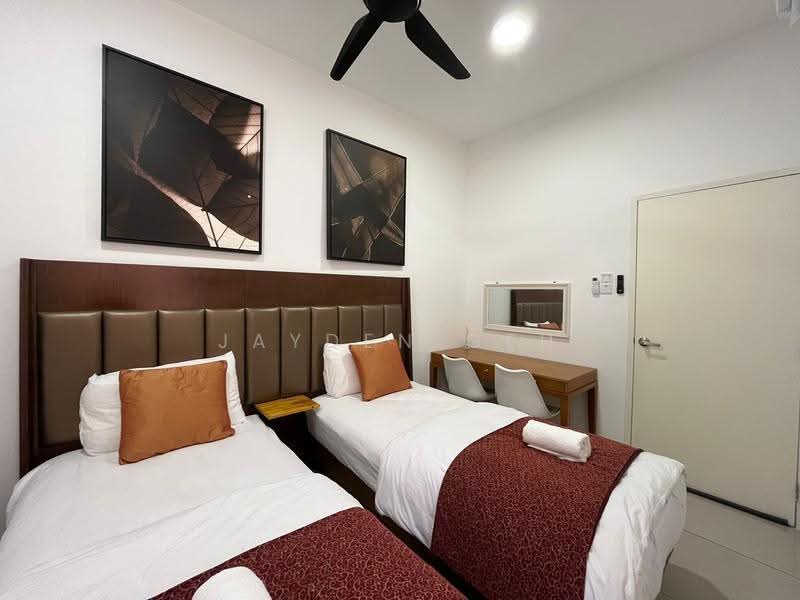 Kondominium untuk Dijual di G Residence - Jayden Geh - Bedroom - PropertyGuru.com.my