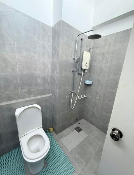 2-storey Terraced House for Rent in Cyberjaya (Selangor) - Siti Haila - Bathroom - PropertyGuru.com.my