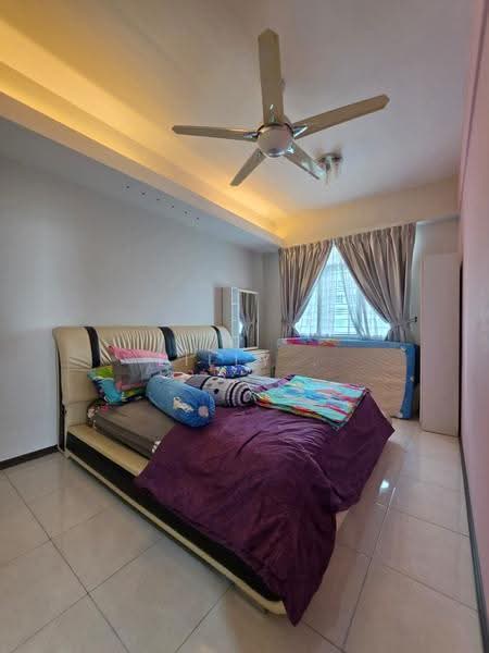 Kondominium untuk Dijual di Summer Place - Lilly . - Bedroom - PropertyGuru.com.my