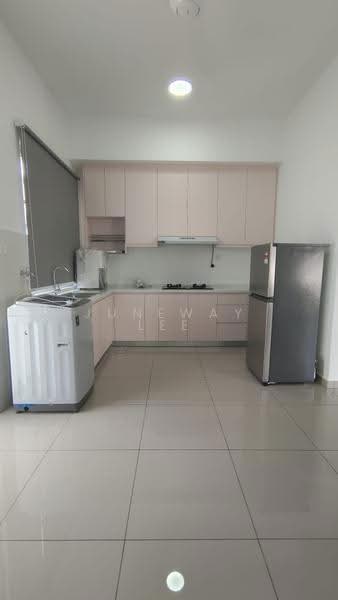 2-storey Terraced House for Rent in Eco Majestic (Semenyih) - Juneway Lee - Kitchen - PropertyGuru.com.my