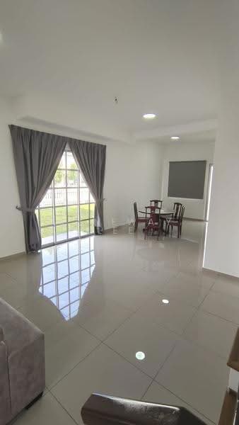 2-storey Terraced House for Rent in Eco Majestic (Semenyih) - Juneway Lee - Living Room - PropertyGuru.com.my