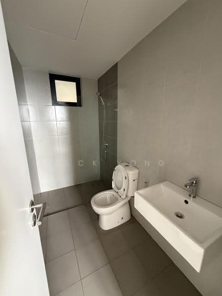 Kediaman Servis untuk Dijual di Aster Hill - Jack Yong - Bathroom - PropertyGuru.com.my