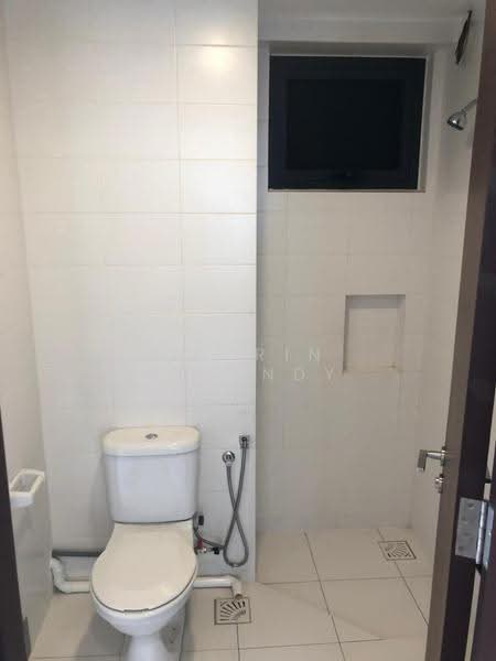 Service Residence for Sale at Trefoil @ Setia City - Nazrin Affendy - Bathroom - PropertyGuru.com.my