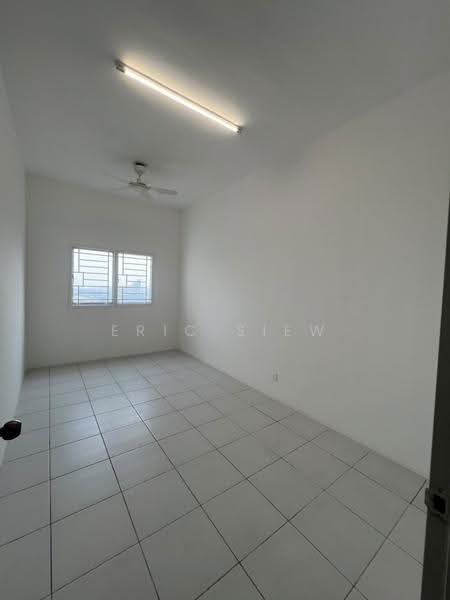Kondominium untuk Disewa di Residensi Sateria - Eric Siew - Interior - PropertyGuru.com.my