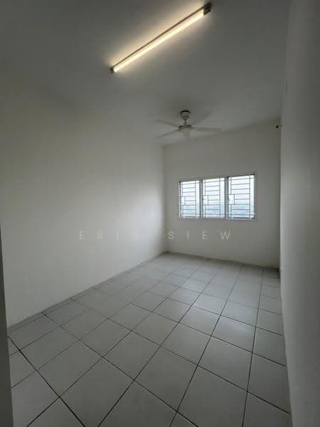 Kondominium untuk Disewa di Residensi Sateria - Eric Siew - Interior - PropertyGuru.com.my