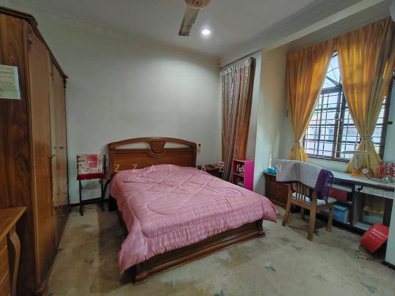 2-storey Terraced House for Sale in Kuantan (Pahang) - Izzat Azman - Bedroom - PropertyGuru.com.my